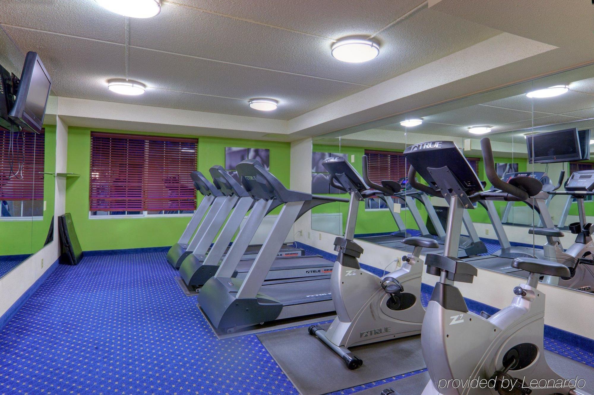 Country & By Radisson, South I-95 , Va Hotel 3*